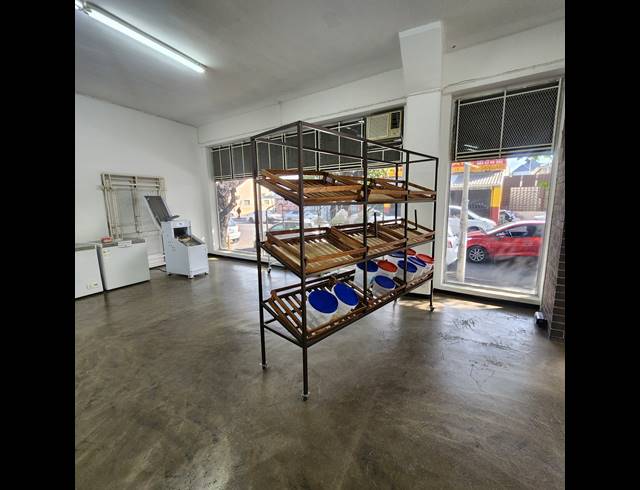 139M² RETAIL TO LET IN MORNINGSIDE
